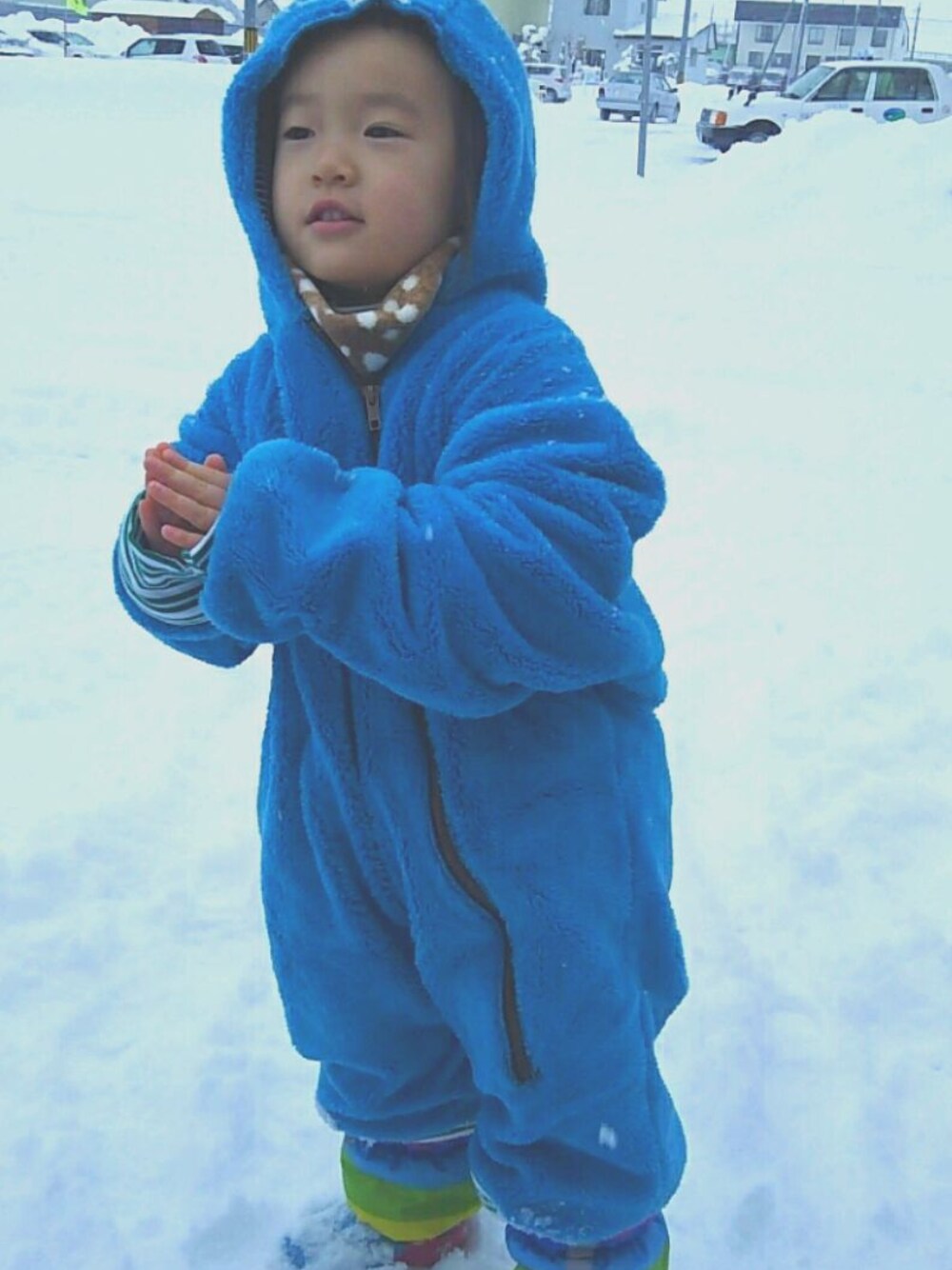 「北海道、Hanna、雪、handmade」｜「Handmadeのアイテム（つなぎ/オールインワン、ブルー系）」を使った、hannaさん（キッズ・100cm）の秋コーディネートの1枚目の写真
