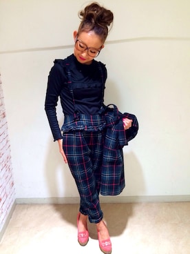 「Honey Salon（ハニーサロン）のアイテム（パンツ）」を使った、KAZUKIさん（レディース・153cm）の秋コーディネート
