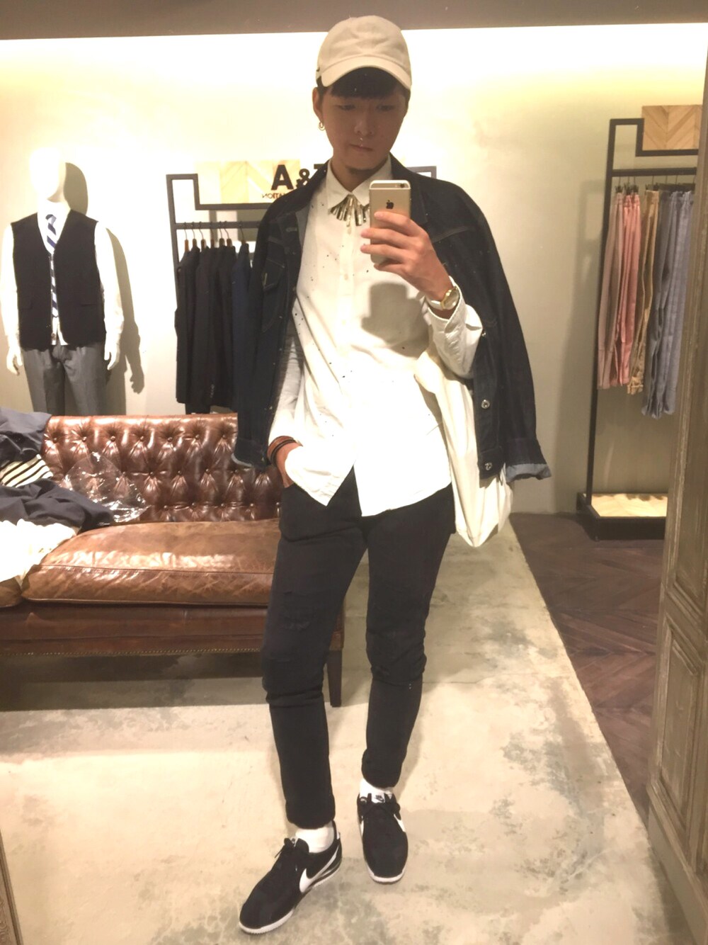 「NIKEのアイテム（キャップ、ホワイト系）」を使った、ひょこさん（メンズ・179cm）の秋コーディネートの1枚目の写真