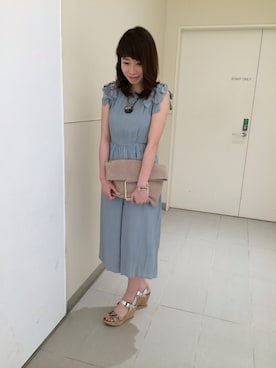 「アイテム（つなぎ/オールインワン）」を使った、NIIHARAさん（レディース・163cm）の春コーディネート