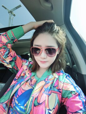 「adidas（アディダス）のアイテム（スタジャン、その他）」を使った、yfabulousさん（レディース・168cm）の春コーディネート