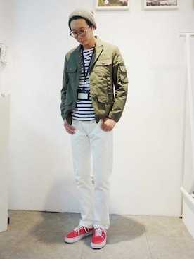 「SAINT JAMES（セントジェームス）のアイテム」を使った、左千弘さん（メンズ・176cm）の秋コーディネート