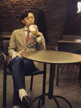 「アイテム（ネクタイ、レッド系）」を使った、Masa さん（メンズ・177cm）の春コーディネート