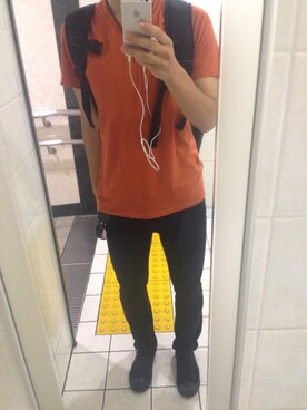 「OLD NAVY（オールドネイビー）のアイテム（Tシャツ/カットソー、オレンジ系）」を使った、わーさん（メンズ・175cm）の夏コーディネート