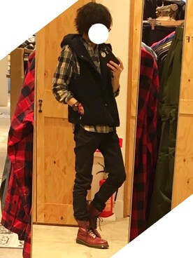 「coen（コーエン）のカラーイージースキニーパンツ（その他パンツ）」を使った、CHARAさん（メンズ・168cm）の秋コーディネート