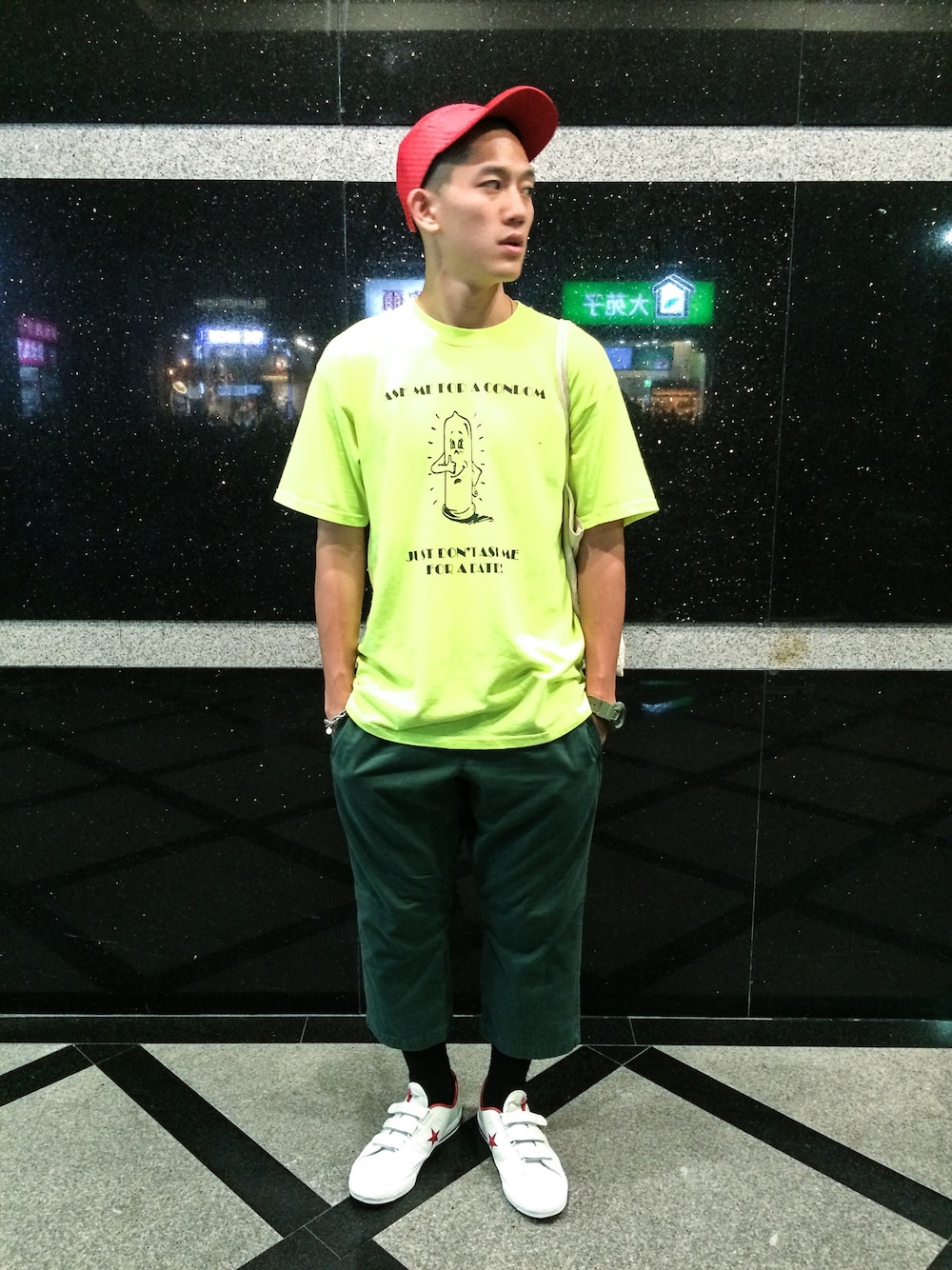 「NIKE、vintage、APC、healthknit、ONE STAR、converse、gshock、undefeated、egg、WEARBOOKエントリー」｜「NIKEのアイテム（キャップ、レッド系）」を使った、連思博（EggEgg)さん（メンズ・176cm）の夏コーディネートの1枚目の写真