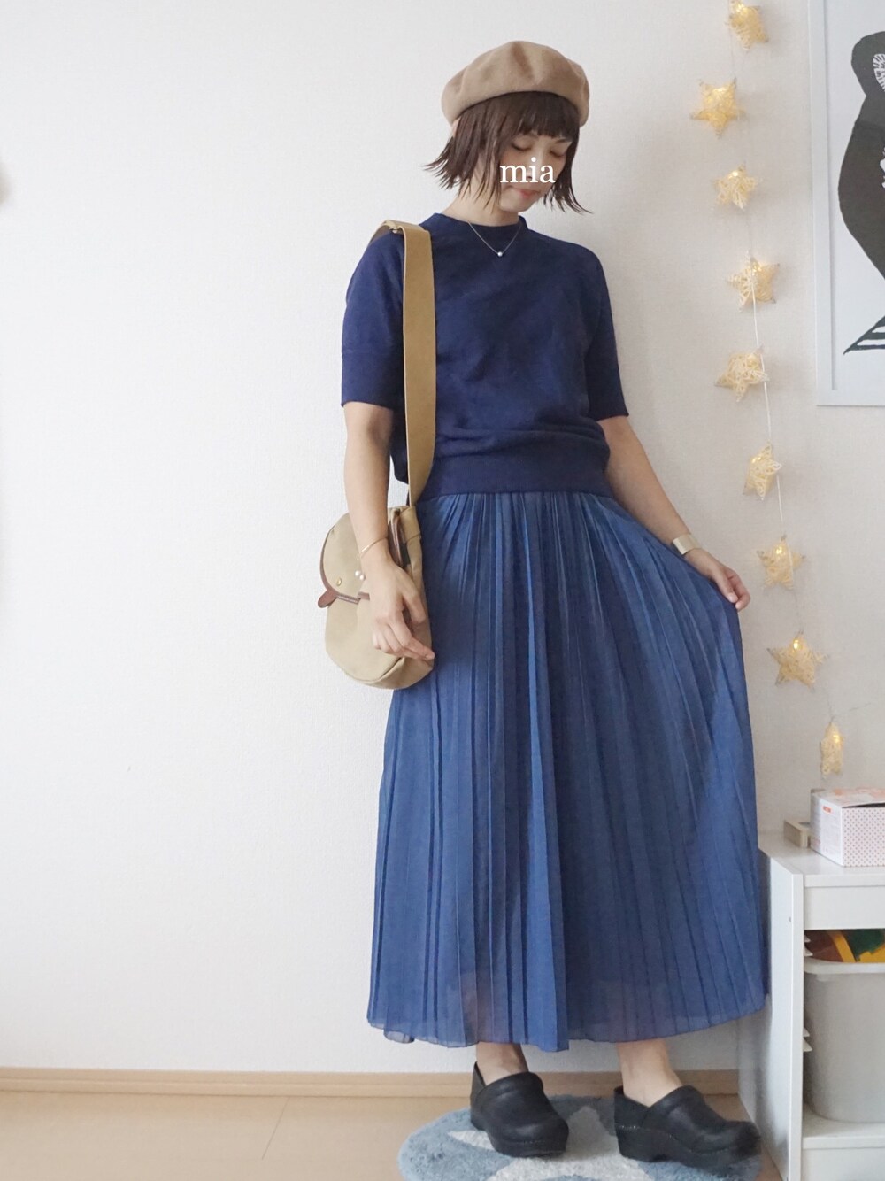 「シンプルコーデ、休日スタイル、秋のコーデ、ブルーコーデ、プリーツスカート、Steven Alan、秋コーデ、ベレー帽、STYLE」｜「Steven Alanの＜Steven Alan＞PLEAT MAXI SKIRT/ﾏｷｼｽｶｰﾄ（スカート、ブルー系）」を使った、ｍｉａ＊さん（レディース・160cm）の秋コーディネートの1枚目の写真