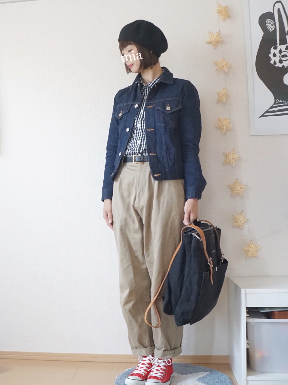 「秋コーデ、大人カジュアル、Gジャン、casual、denim、カジュアル、デニムジャケット、ベレー帽、YAECA、converse」｜「YAECAのアイテム（チノパンツ、ベージュ系）」を使った、ｍｉａ＊さん（レディース・160cm）の秋コーディネートの1枚目の写真