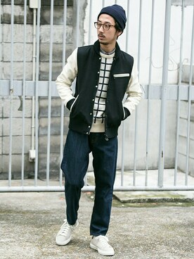 「URBAN RESEARCH（アーバンリサーチ）のアイテム（スタジャン）」を使った、URBANRESEARCHMEN'STWさん（メンズ・172cm）の秋コーディネート