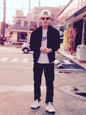 「BAGARCH（バガーチ）のアイテム（キャップ）」を使った、マツヤマさん（メンズ・178cm）の秋コーディネート