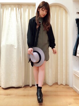 「Supreme.La.La.（シュープリームララ）のアイテム（ブルゾン）」を使った、Hikaru Mitomeさん（レディース・166cm）の秋コーディネート