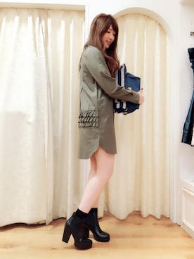 「Supreme.La.La.（シュープリームララ）のアイテム（その他シューズ）」を使った、Hikaru Mitomeさん（レディース・166cm）の秋コーディネート
