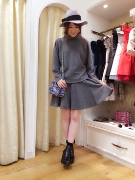 「Supreme.La.La.（シュープリームララ）のアイテム（その他シューズ）」を使った、Hikaru Mitomeさん（レディース・166cm）の秋コーディネート