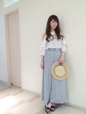 「Supreme.La.La.（シュープリームララ）のアイテム（サンダル）」を使った、Hikaru Mitomeさん（レディース・166cm）の春コーディネート