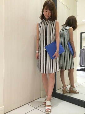 「アイテム（クラッチバッグ、ブルー系）」を使った、LAUTREAMONT CO. ONLINE SHOP ZOZOTOWNさん（レディース・160cm）の春コーディネート