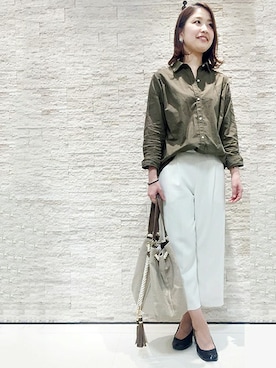 「襟抜きシャツ」｜LAUTREAMONT CO. ONLINE SHOP ZOZOTOWNさん（レディース・165cm）の春コーディネート