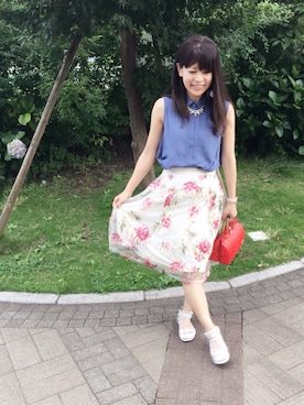 「花柄 スカート」｜「アイテム（サンダル）」を使った、Hinanoさん（レディース・155cm）の夏コーディネート