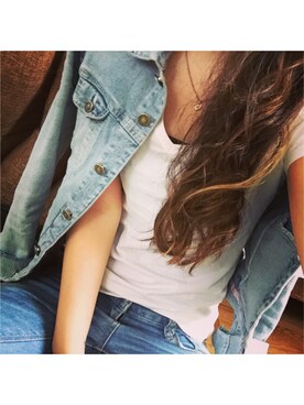「H&M（エイチ・アンド・エム）のアイテム（Tシャツ/カットソー、ブルー系）」を使った、kayama arisaさん（レディース・159cm）の夏コーディネート