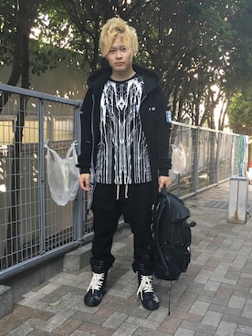 「MISBHV（ミスビヘイブ）のアイテム（パーカー）」を使った、たけさん（メンズ・170cm）の秋コーディネート