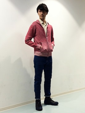 「アイテム（デニムパンツ）」を使った、TAKEKAWAさん（メンズ・187cm）の春コーディネート