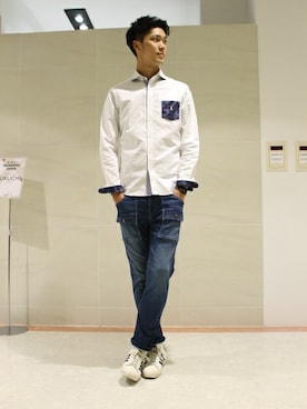 「アイテム（カーゴパンツ）」を使った、TAKEKAWAさん（メンズ・187cm）の秋コーディネート