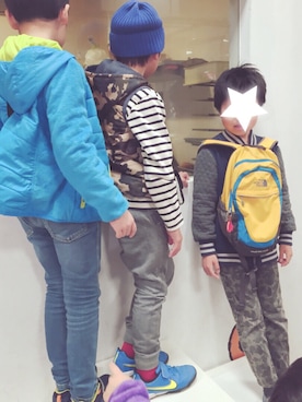 「アイテム（ダウンベスト、ブラウン系）」を使った、    *ko◡̈sa⑅さん（キッズ・128cm）の冬コーディネート