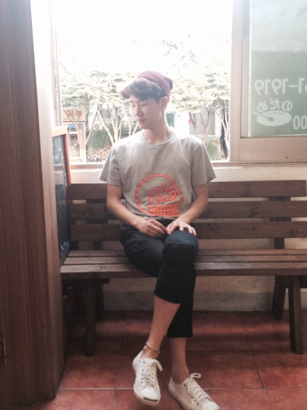 「cheap monday、CHEAPMONDAY、jack purcell、UNIQLO」｜「atmos/atmos girlsのCONVERSE JACKPURCELL BE@BRICK [コンバース ジャックパーセル ベアブリック]（スニーカー、ホワイト系）」を使った、안상우さん（メンズ・173cm）の秋コーディネートの1枚目の写真