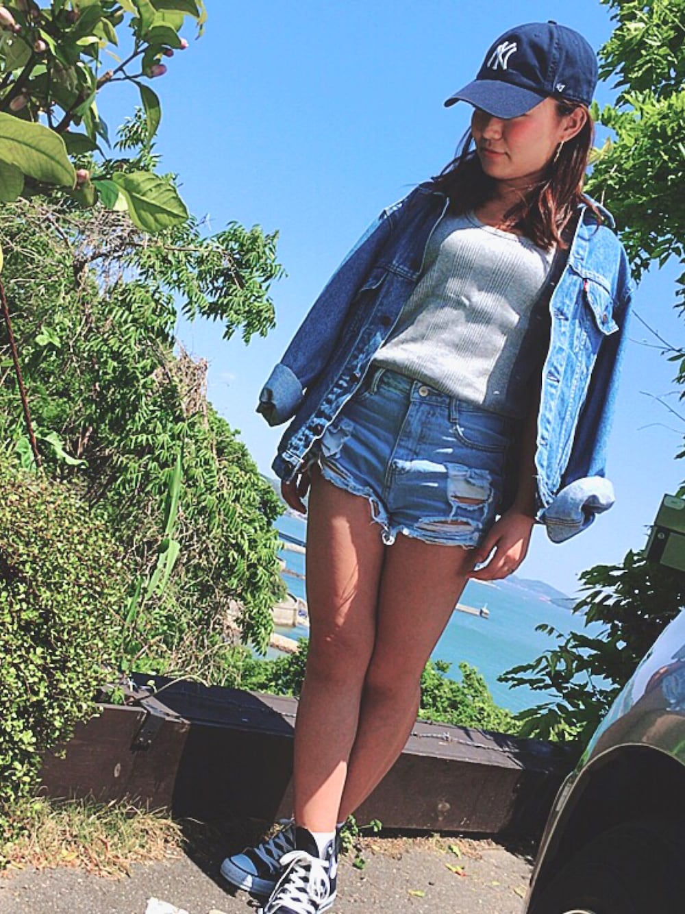 「ootd、ＧＷ、denim、happy、fashion、street」｜「Levi'sのアイテム（デニムジャケット、ブルー系）」を使った、ERIKAさん（レディース・153cm）の春コーディネートの1枚目の写真