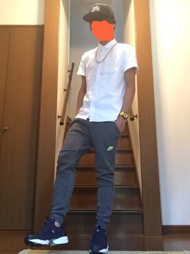 「TOMMY（トミー）のアイテム（アナログ腕時計）」を使った、Ryoさん（メンズ・171cm）の秋コーディネート