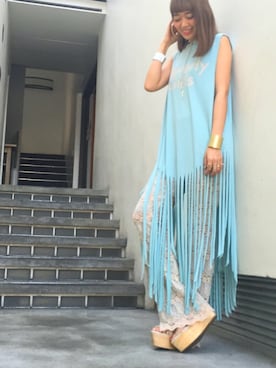 「LILICIOUS（リリシャス）のアイテム（バングル/リストバンド）」を使った、濱内奈々子 さん（レディース・164cm）の秋コーディネート