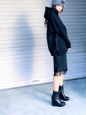 「DISCOVERED（ディスカバード）のアイテム」を使った、濱内奈々子 さん（レディース・164cm）の冬コーディネート