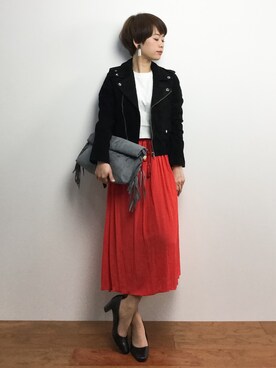 「フリンジバッグ」｜「アイテム（ライダースジャケット）」を使った、yukiさん（レディース・152cm）の春コーディネート