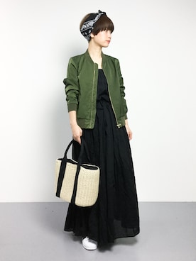 「バンダナ」｜「アイテム（MA-1）」を使った、yukiさん（レディース・152cm）の春コーディネート