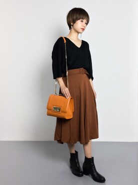 「haco!（ハコ）のおなかいっぱいになっても大丈夫！上品サーキュラースカート（スカート）」を使った、yukiさん（レディース・152cm）の秋コーディネート