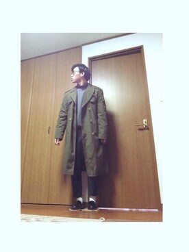 「アンクルパンツ」｜「アイテム（トレンチコート）」を使った、ポテチさん（メンズ・165cm）の秋コーディネート