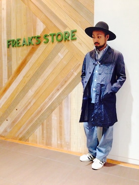 「パジャマ」｜「アイテム（チェスターコート）」を使った、【FREAK'S STORE】 オオヌキさん（メンズ・170cm）の春コーディネート