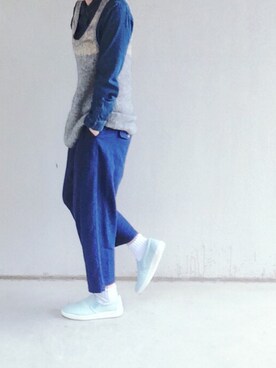 「B.L.U.E（ビーエルユーイー）のアイテム（パンツ）」を使った、中町さん（レディース・155cm）の秋コーディネート