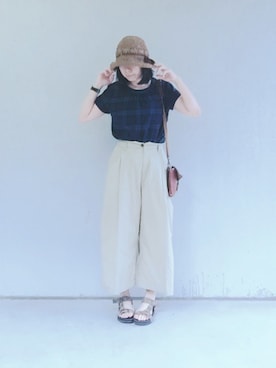 「B.L.U.E（ビーエルユーイー）のアイテム（パンツ）」を使った、中町さん（レディース・155cm）の夏コーディネート