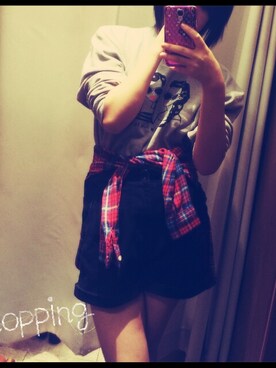 「shortpants」｜「アイテム（その他アウター）」を使った、りささん（レディース・163cm）の秋コーディネート