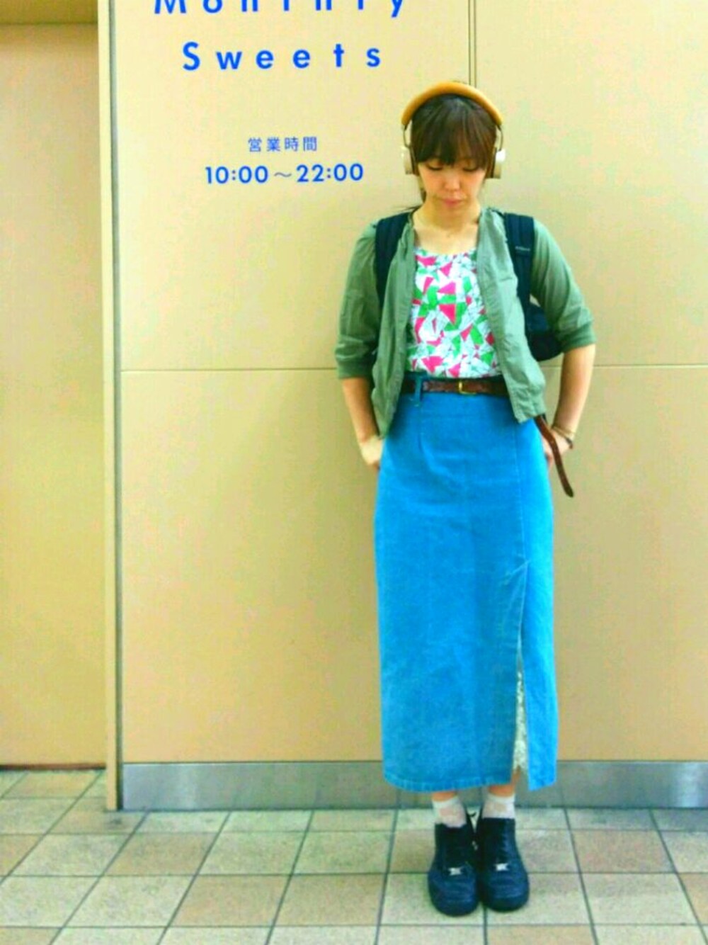 「古着屋のアイテム（タンクトップ、グリーン系）」を使った、hossy☆さん（レディース・161cm）の夏コーディネートの1枚目の写真