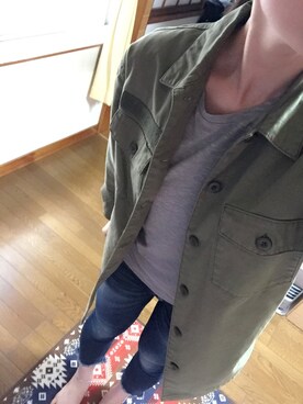 「Ungrid（アングリッド）のインディゴフレイドヘムストスリ（デニムパンツ）」を使った、ようこさん（レディース・174cm）の春コーディネート