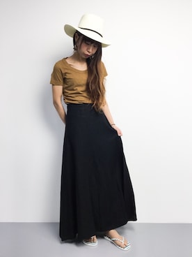 「マキシスカート」｜「アイテム（ビーチサンダル）」を使った、naoさん（レディース・163cm）の春コーディネート