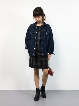 「チェックワンピース」｜「アイテム（デニムジャケット）」を使った、naoさん（レディース・163cm）の秋コーディネート