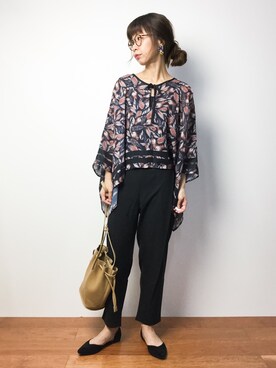 「Luz Llena (NEY)（ラズレナニー）のアイテム（パンツ）」を使った、naoさん（レディース・163cm）の秋コーディネート