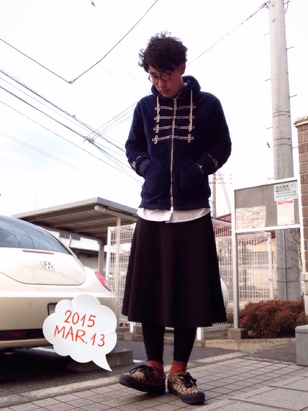 「フレアスカート、スカート男子、男のスカートSTYLE、vaporize、BEAMS、GU、SOPHNET.、VANS、眼鏡男子、Vivienne Westwood」｜「FREAK'S STOREのアイテム（メガネ、ブラック系）」を使った、ゆうすけさん（メンズ・176cm）の春コーディネートの1枚目の写真