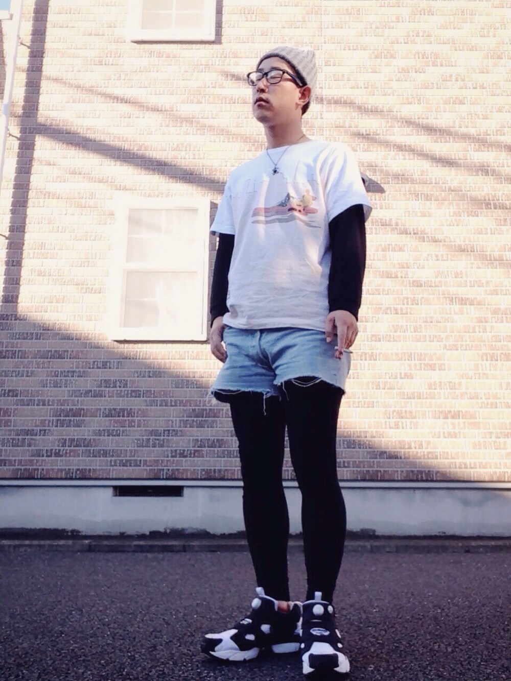 「部屋着、スターウォーズ、レギンス、ポンプフューリー、WEGO、ニット帽、L.H.P」｜「ReebokのREEBOK/ リーボック: INSTAPUMP FURY OG / スニーカー（スニーカー、ブラック系）」を使った、ゆうすけさん（メンズ・176cm）の秋コーディネートの1枚目の写真