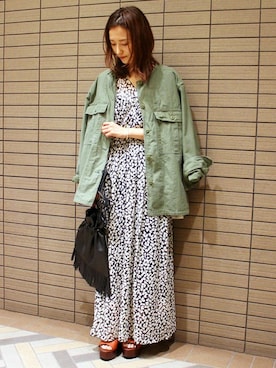 「70's」｜「アイテム（ノーカラージャケット）」を使った、Yuriさん（レディース・156cm）の春コーディネート
