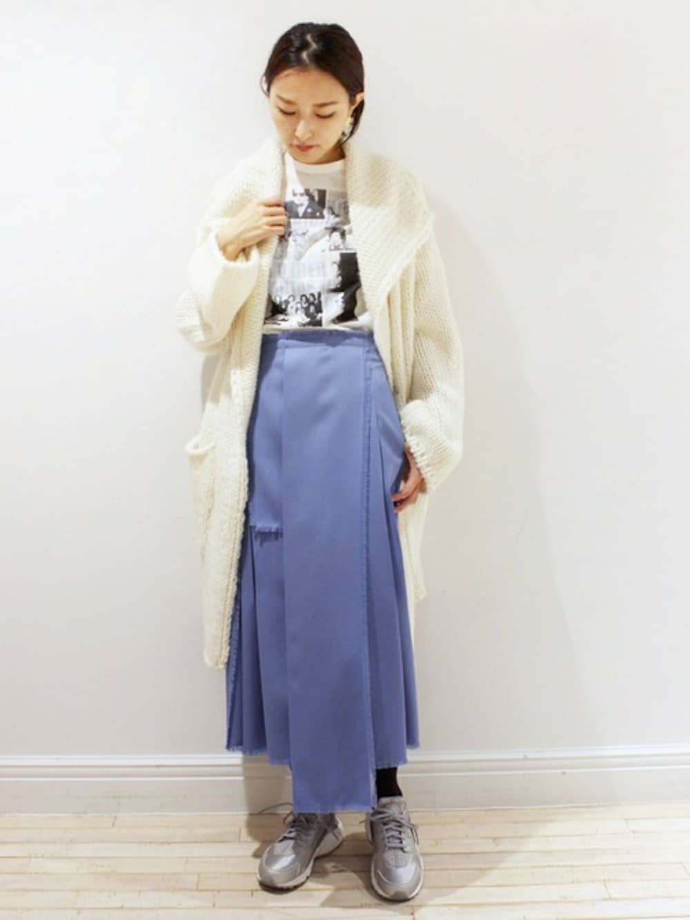 「edit for lulu、EDIT.FOR LULU、エディットフォールル(EDIT. FOR LULU)」｜「NIKEのNIKE エアハラチランSE◆（スニーカー、グレー系）」を使った、Yuriさん（レディース・156cm）の冬コーディネートの1枚目の写真
