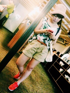 Phoebe Yuさんのコーディネート