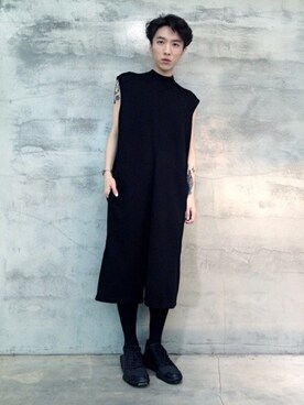 「DRKSHDW by RICK OWENS（ダークシャドウ バイ リックオウエンス）のアイテム（カバーオール）」を使った、山米頭さん（メンズ・175cm）の夏コーディネート